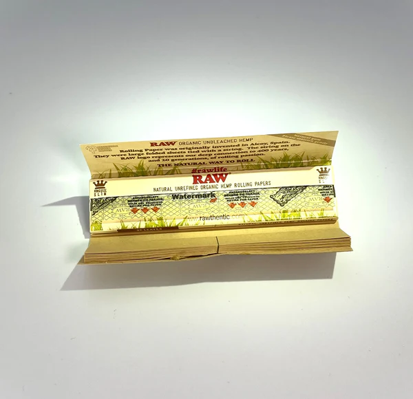 RAW Organic Hemp Rolling Papers-With Roach Booklet-Open