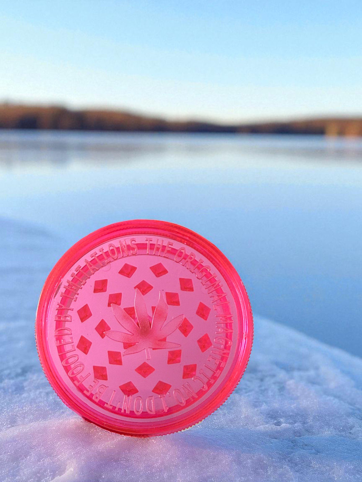 Sharktooth NO.1 Grinder-Pink